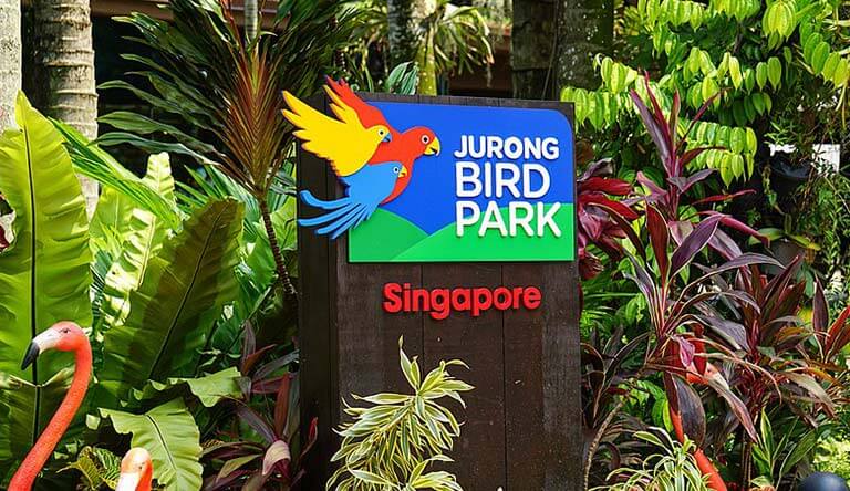 jurong-bird-park-singapore.jpg